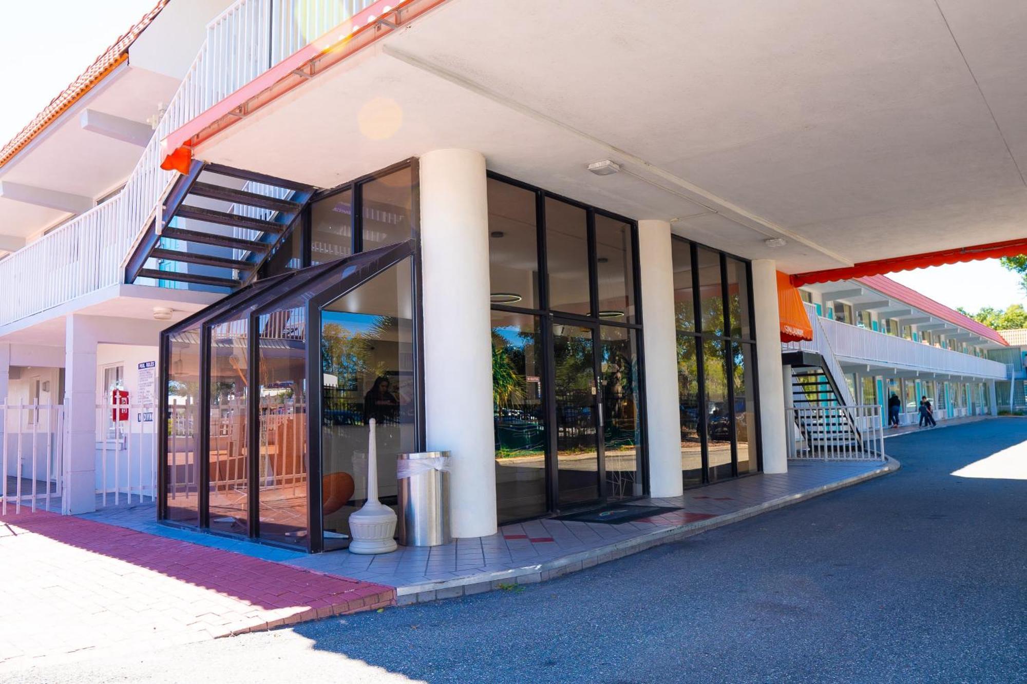 Howard Johnson By Wyndham Clearwater - Dunedin Buitenkant foto